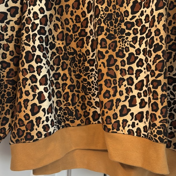 Adidas animal print over sized sweatshirt - L - Picture 5 of 8